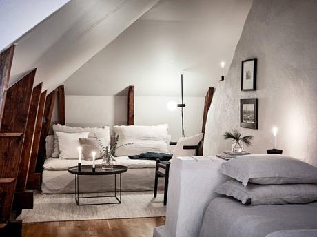 mini estudio mini ático estilo nórdico distribución diáfana decoración interiores decoración espacios pequeños cocina abierta aticos nordicos 