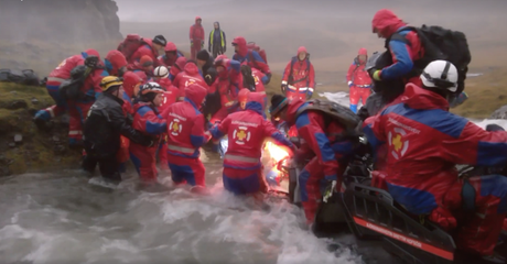 Slysavarnafélagið Landsbjörg o Ice-SAR y los fuegos artificiales(Fluegedar)