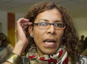 Victoria Liendro recibe respaldo Defensoría Pueblo Nación, para jugar hockey.