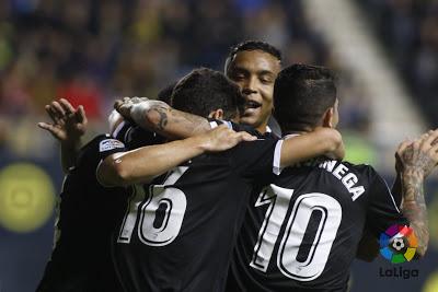 Crónica Cádiz CF 0 - Sevilla FC 2