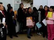 Entrega difem becas académicas madres jóvenes