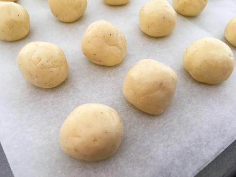 white cookies recetas delikatissen galletas sin gluten galletas secas galletas fáciles Galletas de Maizena galletas de leche condensada galletas caseras galletas blancas corn flour cookies 