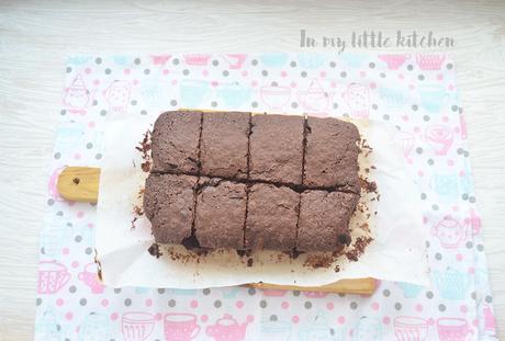 Molten choc- chunk brownies- Cooking the chef (Donna Hay) Molten choc- chunk brownies- Cooking the chef (Donna Hay)