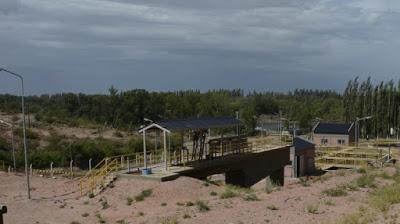 Acusaron al presidente del EPAS de la contaminación del río Neuquén