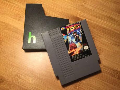 Zach inventó un emulador de Nintendo dentro de un cartucho y puede jugar 2.000 juegos Zach inventó un emulador de Nintendo dentro de un cartucho y puede jugar 2.000 juegos