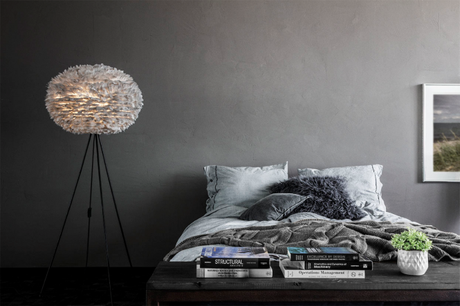 Pantalla de lámpara Eos de Vita lampara nórdica lampara escandinava lampara de plumas lámpara de diseño lampara danesa iluminación hogar diseño nórdico diseño escandinavo accesorios hogar 