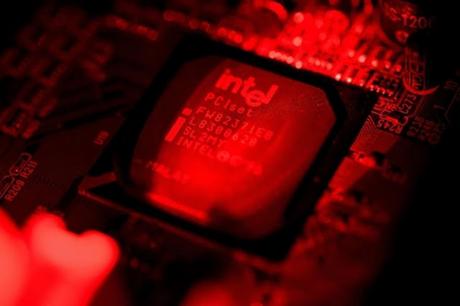 El fallo de seguridad de #Intel moviliza a empresas, inversores y consumidores #Tecnologia