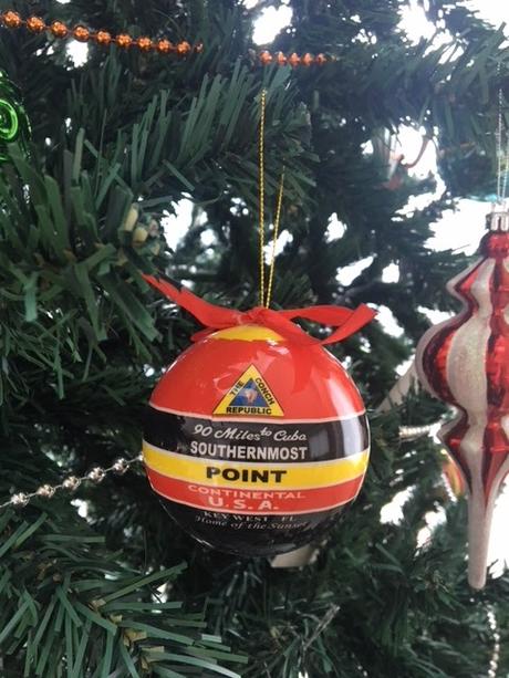 Los ornametos nuevos de nuestro árbol de navidad en el 2017 Los ornametos nuevos de nuestro árbol de navidad en el 2017