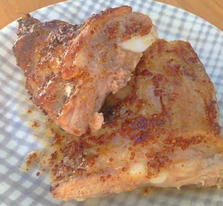 Costillas de cerdo al horno con salsa de mostaza y miel