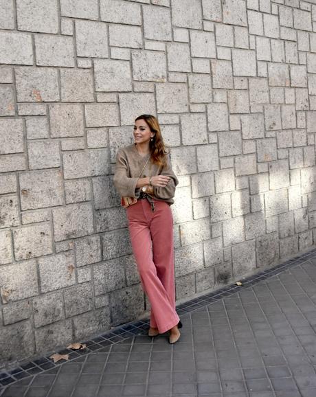 Pantalón de pana rosa