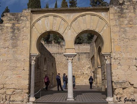 MEDINA AZAHARA: LA BELLEZA DEL OLVIDO MEDINA AZAHARA: LA BELLEZA DEL OLVIDO
