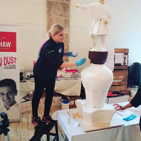 Pánico en el Museo ¡Hicimos la tarta más alta de ...!