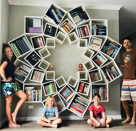 Idea de estantería de madera con forma de flores para tu casa Idea de estantería de madera con forma de flores para tu casa