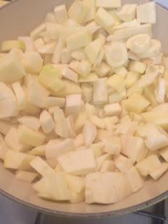 CREMA DE CHIRIVÍAS Y MANZANA