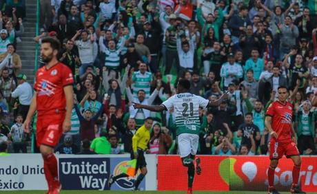 El ‘Big Four’ de la Liga MX: Fecha 1 del Clausura 2018 santos vs lobos buap 2018.jpg
