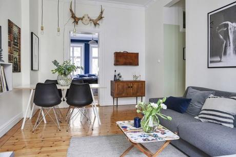 estilo nórdico dormitorio nórdico dormitorio escandinavo dormitorio azul decoracion dormitorios decoración blanco y azul cama bajo la ventana 