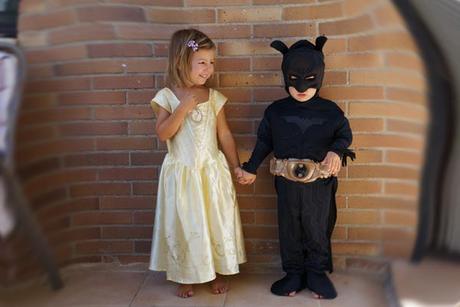 Como hacer un perchero para disfraces de niños DIY Como hacer un perchero para disfraces de niños DIY