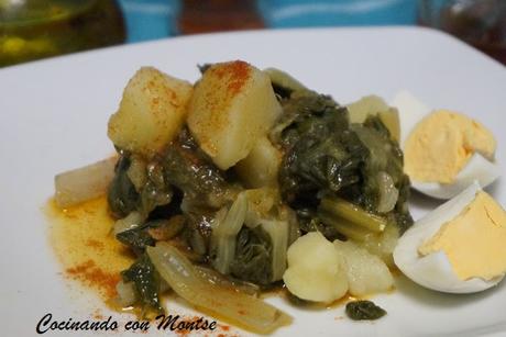 Acelgas con patatas y pimentón
