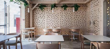 Diseño interior en cafetería de Tel Aviv