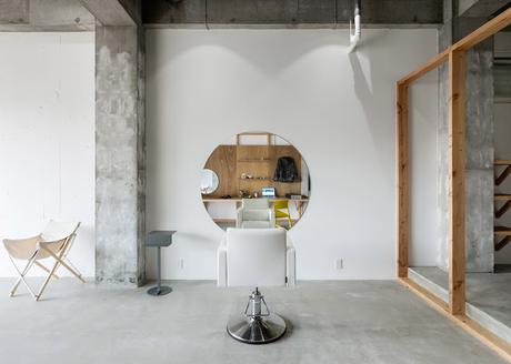 Una peluquería diseñada para atender a un solo cliente