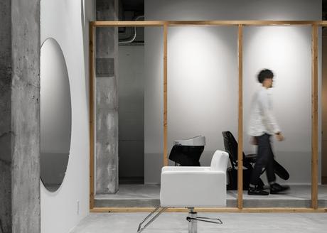 Una peluquería diseñada para atender a un solo cliente