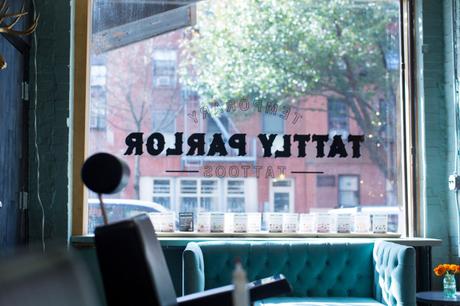 Tatuajes temporales, un diseño de espacio, como si fueran reales.