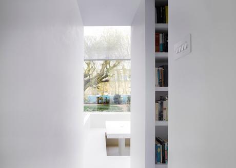 Extensión de vidrio integrada en la fachada Extensión de vidrio integrada en la fachada