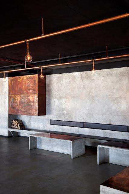 Aspecto industrial en este restaurante de Estocolmo Aspecto industrial en este restaurante de Estocolmo