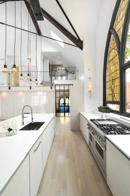Iglesia transformada en loft en Chicago