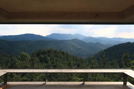Un diseño y vivienda que se integra en el bosque
