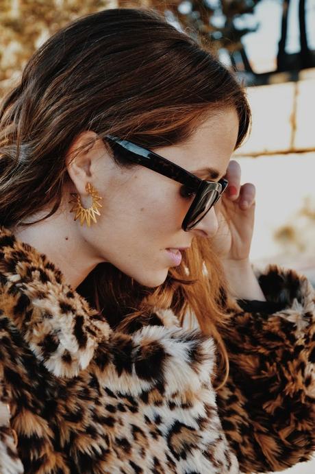 LEOPARD COAT LEOPARD COAT