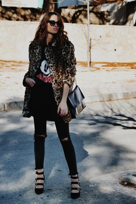 LEOPARD COAT LEOPARD COAT