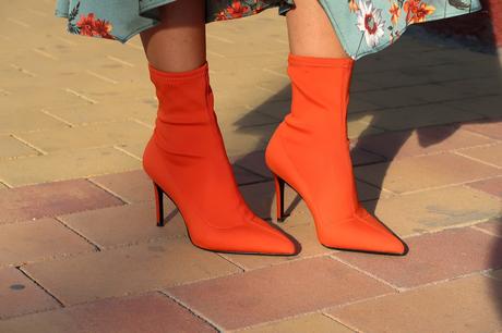 botines-naranjas-mango