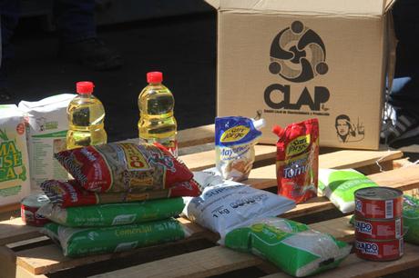 #Venezuela: El Ministerio de #Alimentación informó el nuevo precio de las cajas y combos #Clap (25.000 Bs) #Venezuela: El Ministerio de #Alimentación informó el nuevo precio de las cajas y combos #Clap (25.000 Bs)