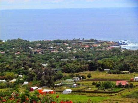 Puna Pao. La cantera de los pukao. Rapa Nui Puna Pao. La cantera de los pukao. Rapa Nui