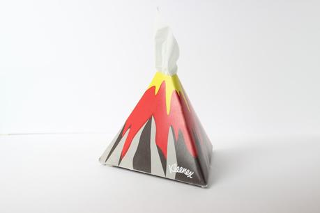 Este packaging de Kleenex en forma de volcán es realmente genial