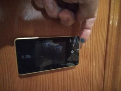 Como sustituir una mirilla normal por una digital Como sustituir una mirilla normal por una digital