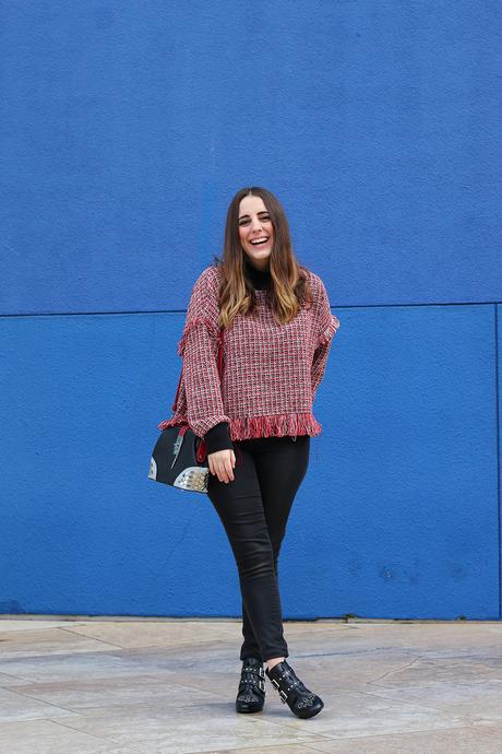 Outfit de invierno con jeans negros Outfit de invierno con jeans negros