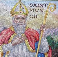 Taumaturgo, fundador, evangelizador y centenario.