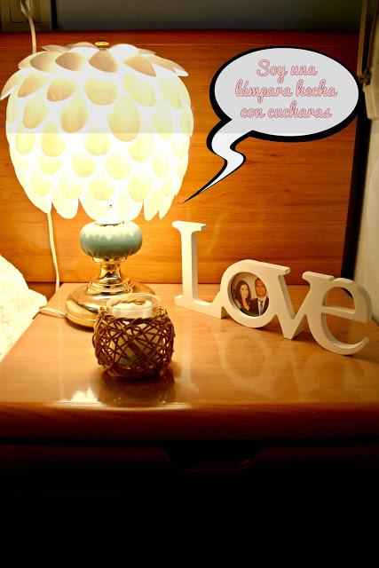 Diy: lámpara con cucharas de plástico