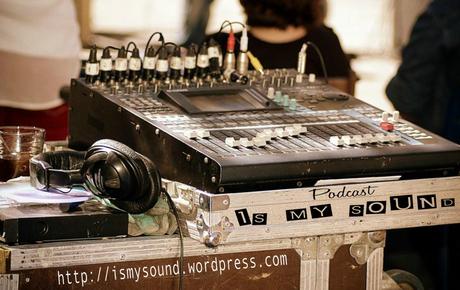 VANE BALÓN (DISTRITO UVE) NUEVA COLABORADORA EN BANDERA NEGRA (RADIO 3)