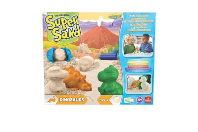 Que nos traen los Reyes Magos.- A Alejandra juegos y más juegos!!! Goliath, super sand, manualidades, dinosaurios,