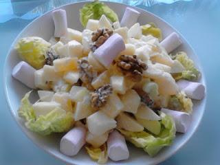 No lo tires: Ensalada con manzanas No lo tires: Ensalada con manzanas