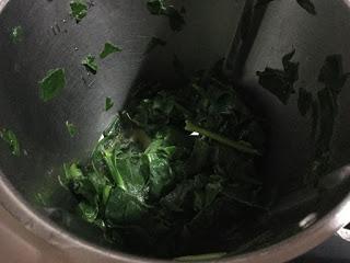 ROLLO DE ESPINACAS, QUESO CREMA Y BACON EN THERMOMIX Y TRADICIONAL