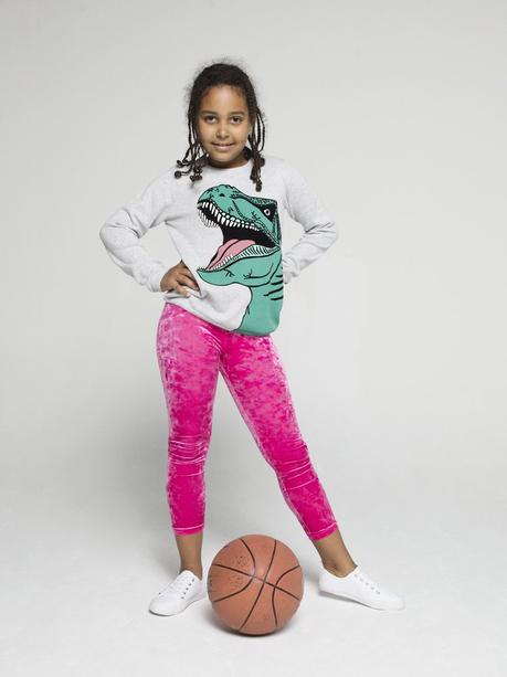 Dos madres plantan cara a los estereotipos de género y crean la campaña de ropa infantil de H&M que les gustaría ver