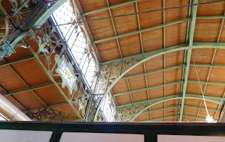 Zaragoza (8). Mercado y entramado comercial