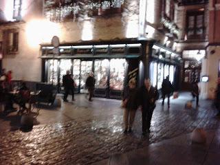 Zaragoza (8). Mercado y entramado comercial