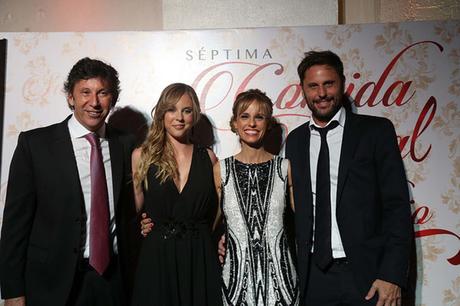 Gustavo Posse y su hija Macarena junto a Mariana Fabbiani y su marido Mariano Chihade