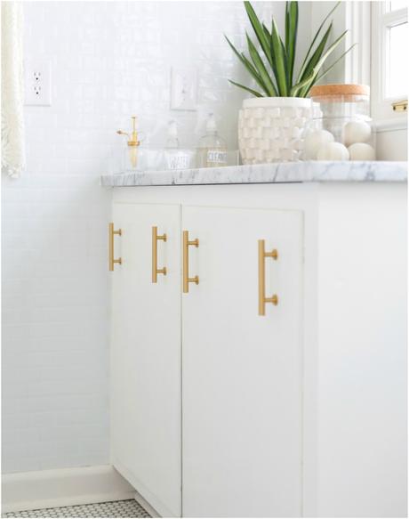 Reforma lowcost sin obra de un cuarto de lavado Reforma lowcost sin obra de un cuarto de lavado