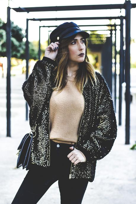 CÓMO COMBINAR: BOMBER DE LENTEJUELAS CÓMO COMBINAR: BOMBER DE LENTEJUELAS